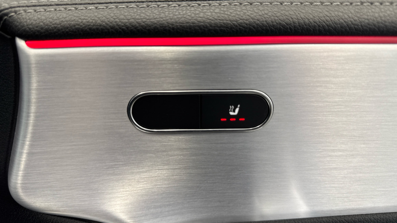 Mercedes-Benz CLA 220d AMG Line Premium 4dr Tip Auto Diesel Saloon